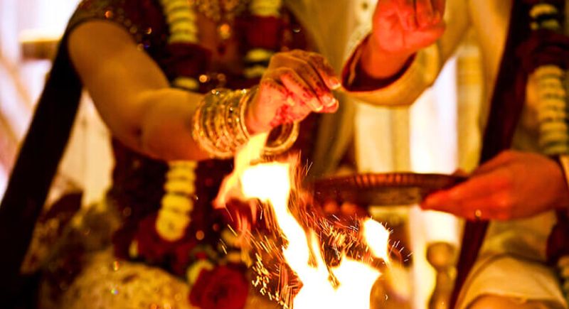 Pheras - Circling Around the Fire Indian Wedding Traditions