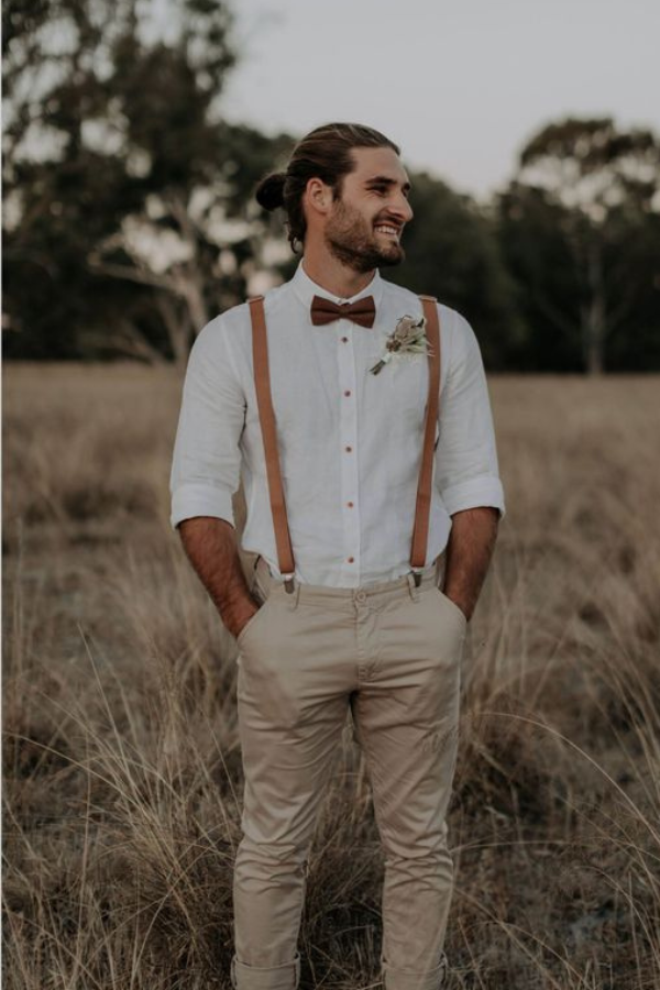 Can You Wear Chinos to a Wedding: Image 3