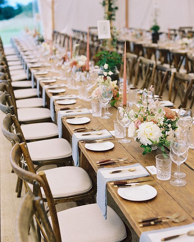 Such a rainy day today. Enjoying the sunshine in these images of Alice and Rupert’s beautiful marquee wedding. 
Image by @taylorandporter