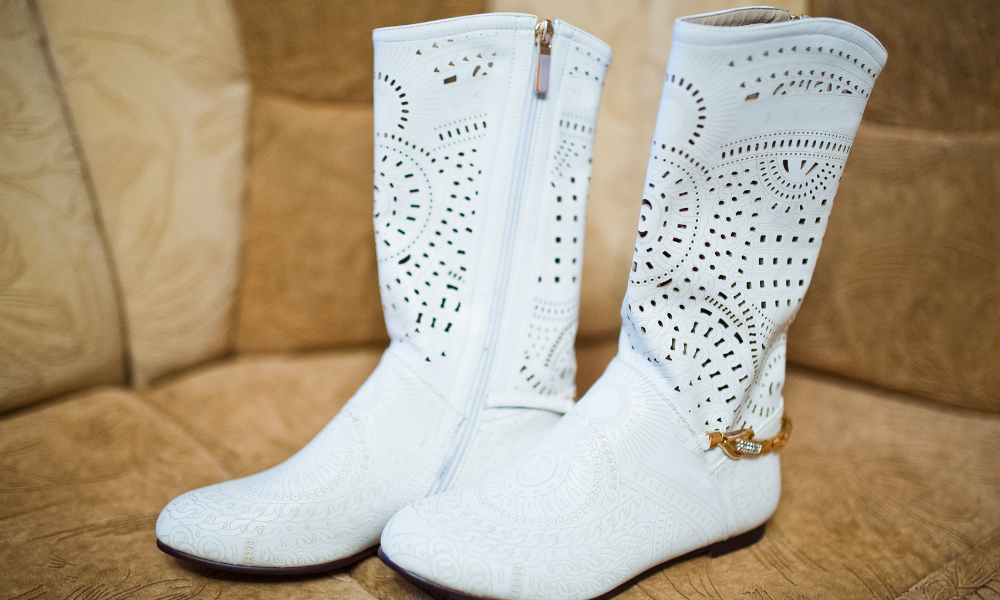 Can You Wear White Boots to a Wedding - Image 4