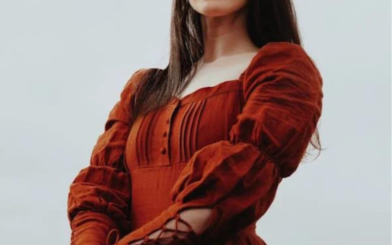 Can You Wear Red to a Wedding? The Complete Guide - Ruby & The Wolf