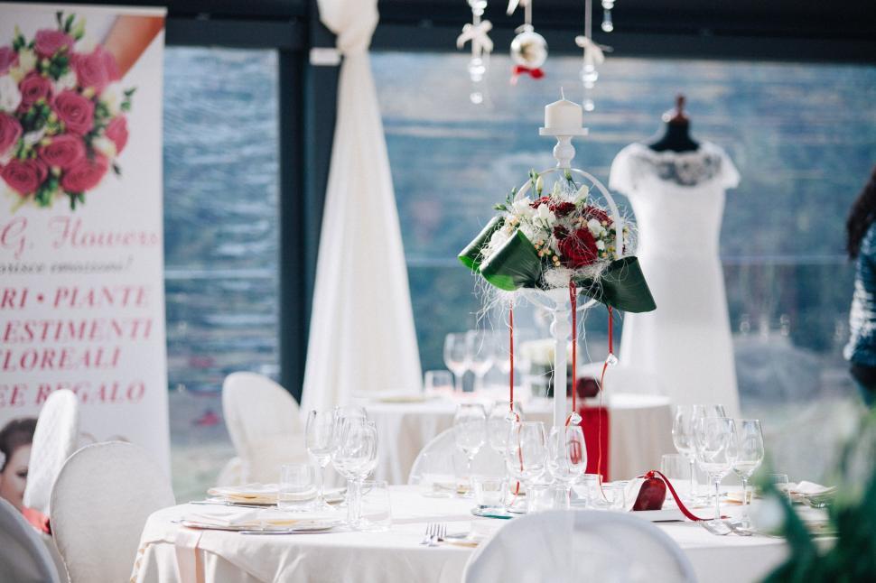 expensive wedding reception luxury details